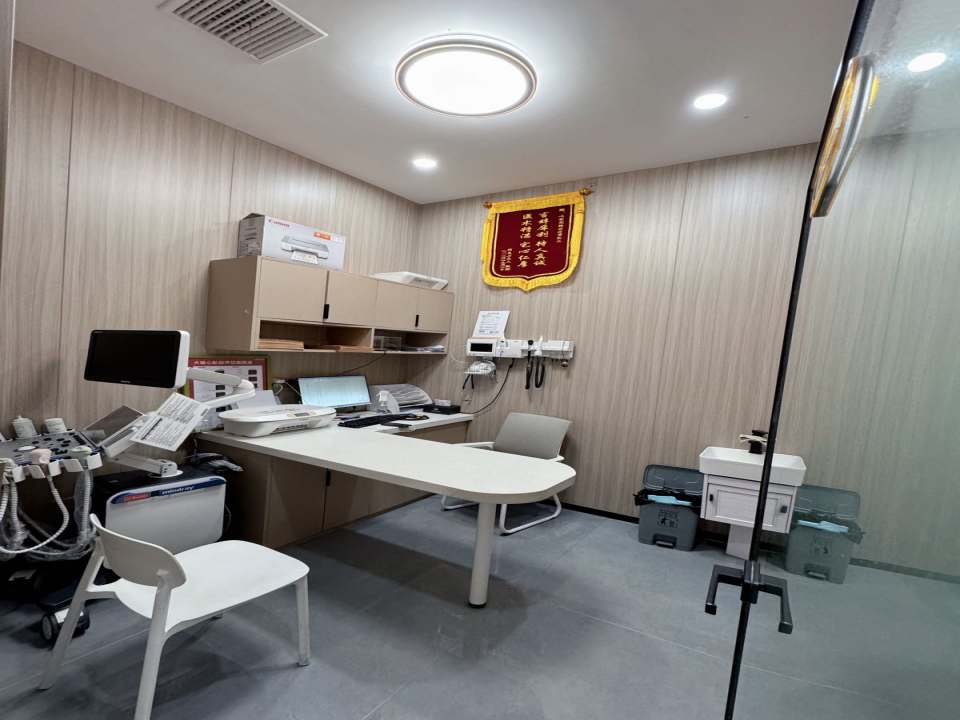 心安宠物医院·内窥镜·心脏彩超·急重症